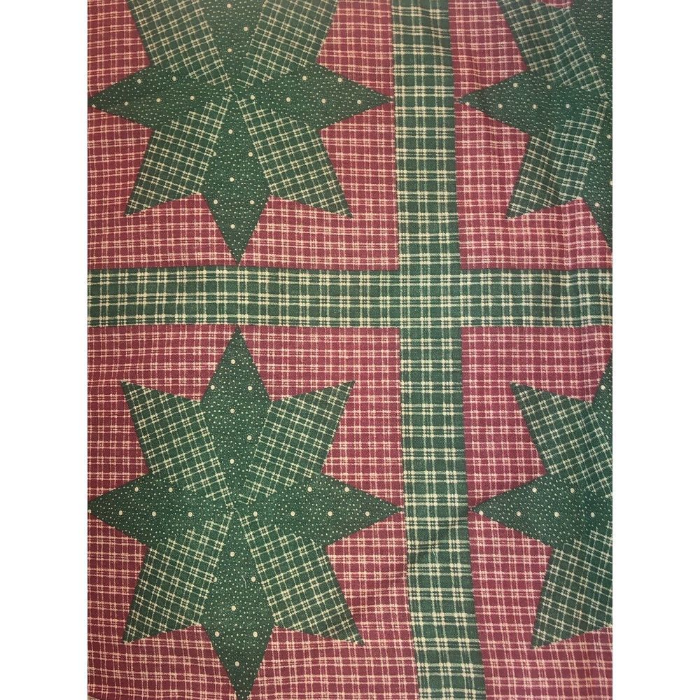 1 Yard Red Green Christmas Cotton Fabric